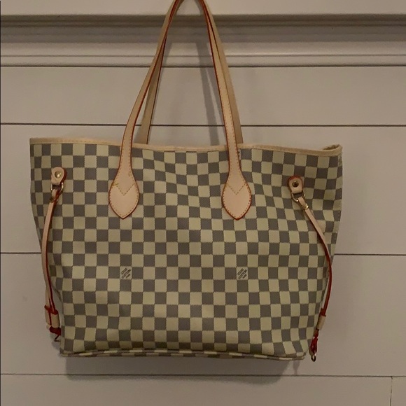 dupe lv purse